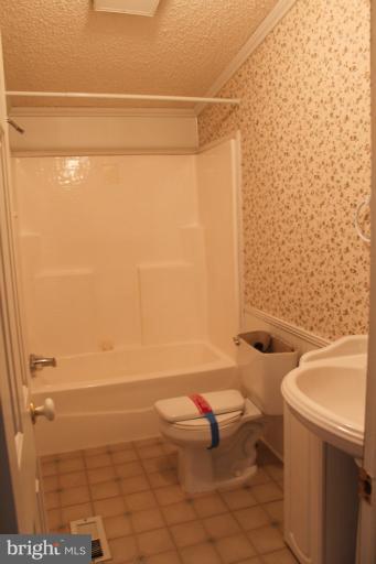 716 Gun Club Road Stephenson, VA 22656 - Photo 12 of 14 Bath