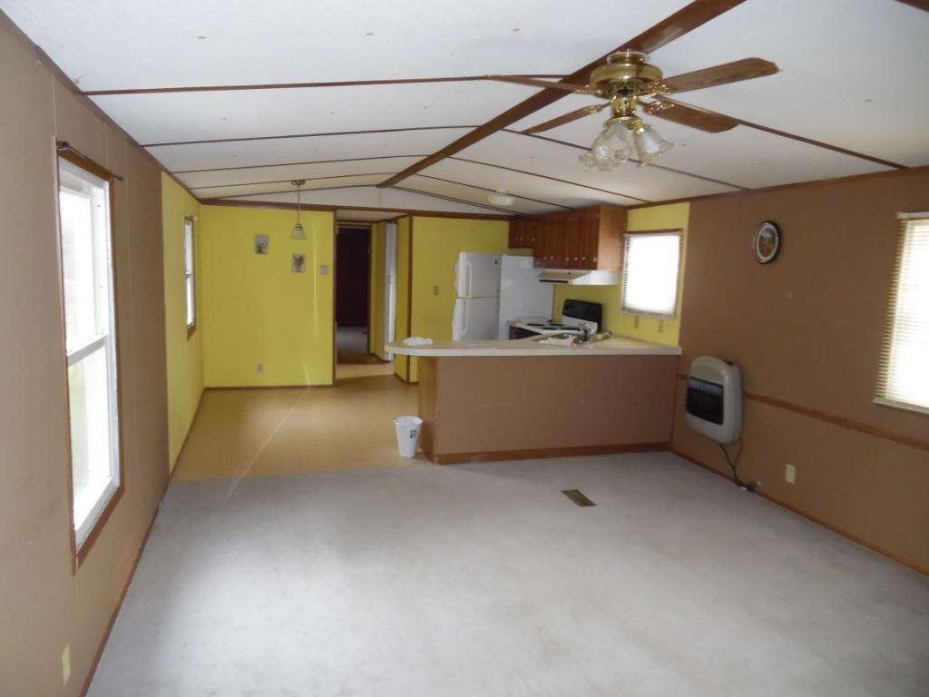 115 Gilbert Wilson Road Elizabethton, TN 37643 - Photo 10 of 15 Photo 10