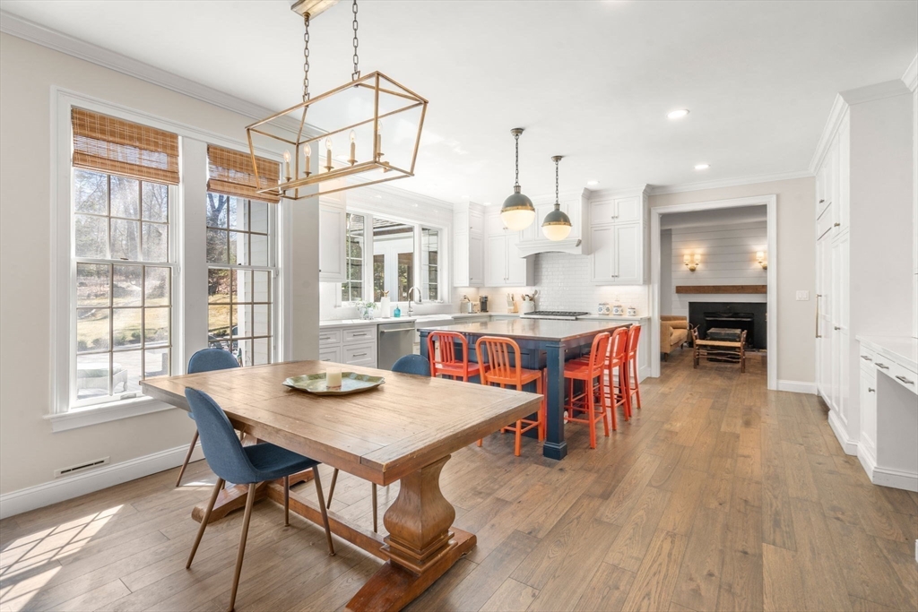 27 Silver Hill Road Weston, MA 02493 - Photo 8 of 25