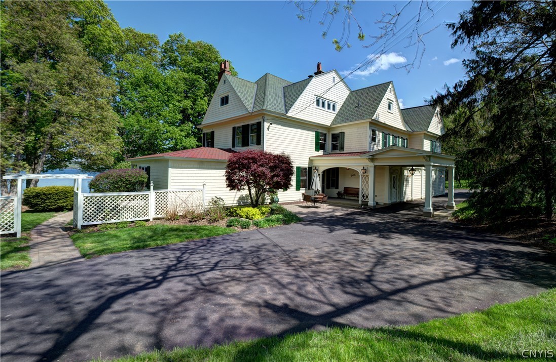 1870 West Lake Road Skaneateles, NY 13152 - Photo 9 of 27