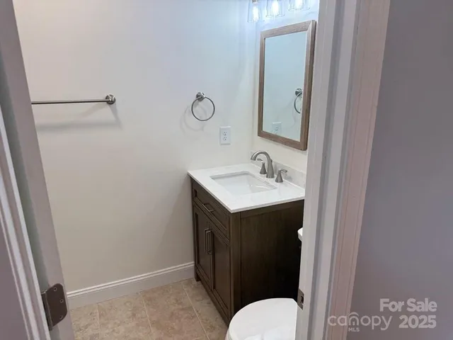 $299,900 | 125 Dearmin Terrace, Franklin, NC 28734