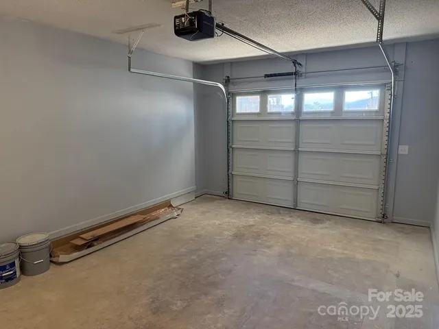 $299,900 | 125 Dearmin Terrace, Franklin, NC 28734