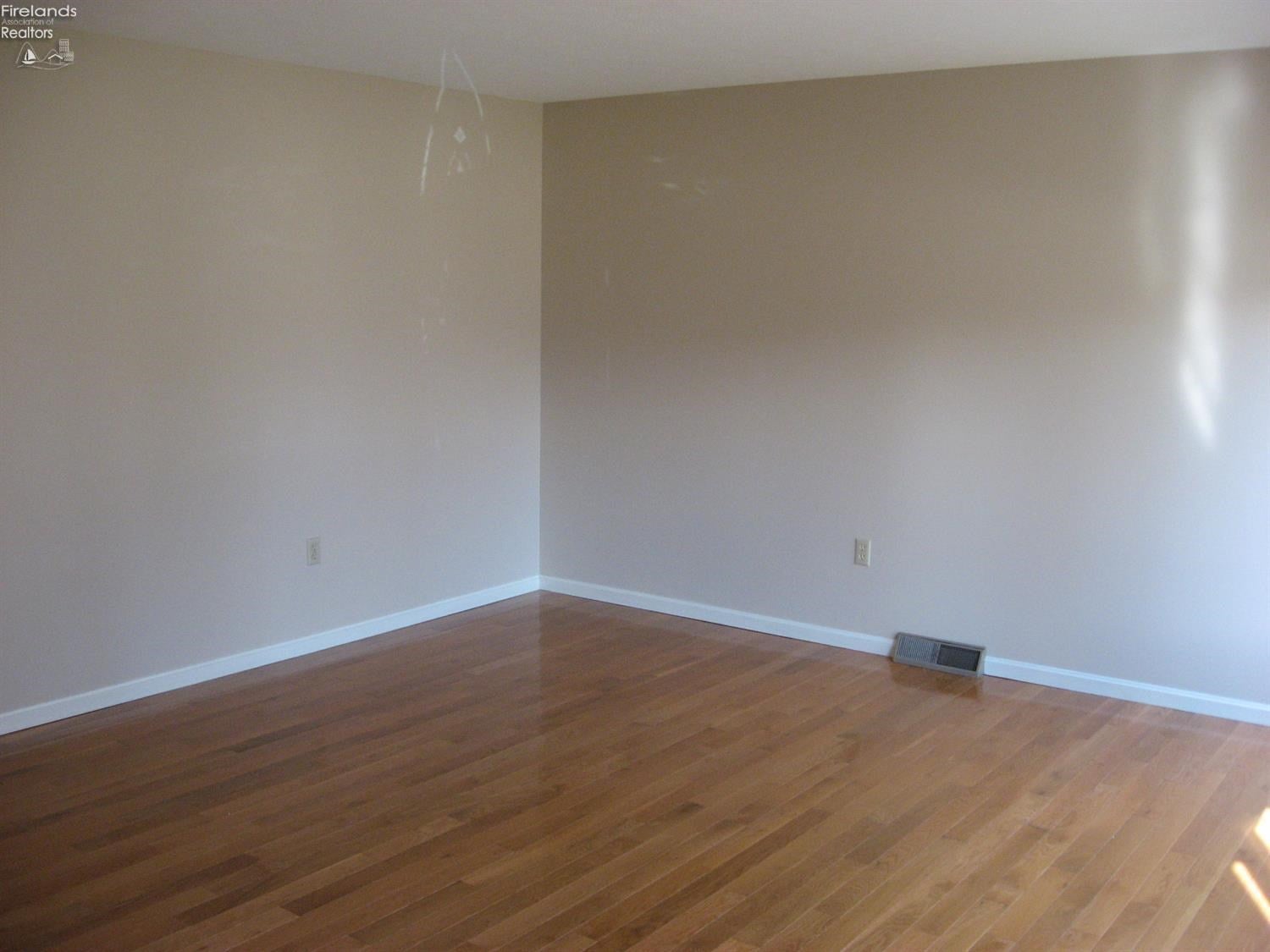 3303 Rods Drive Sandusky, OH 44870 - Photo 7 of 20 Gallery Image 7