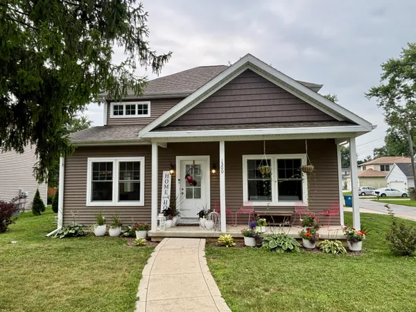 $2,800 | 1300 Bobolink Road, Valparaiso, IN 46383