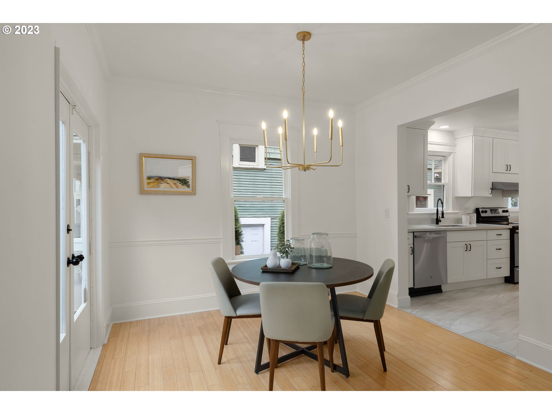 14 Southwest Boundary Street Portland, OR 97239 - Photo 7 of 30 Gallery Image 7