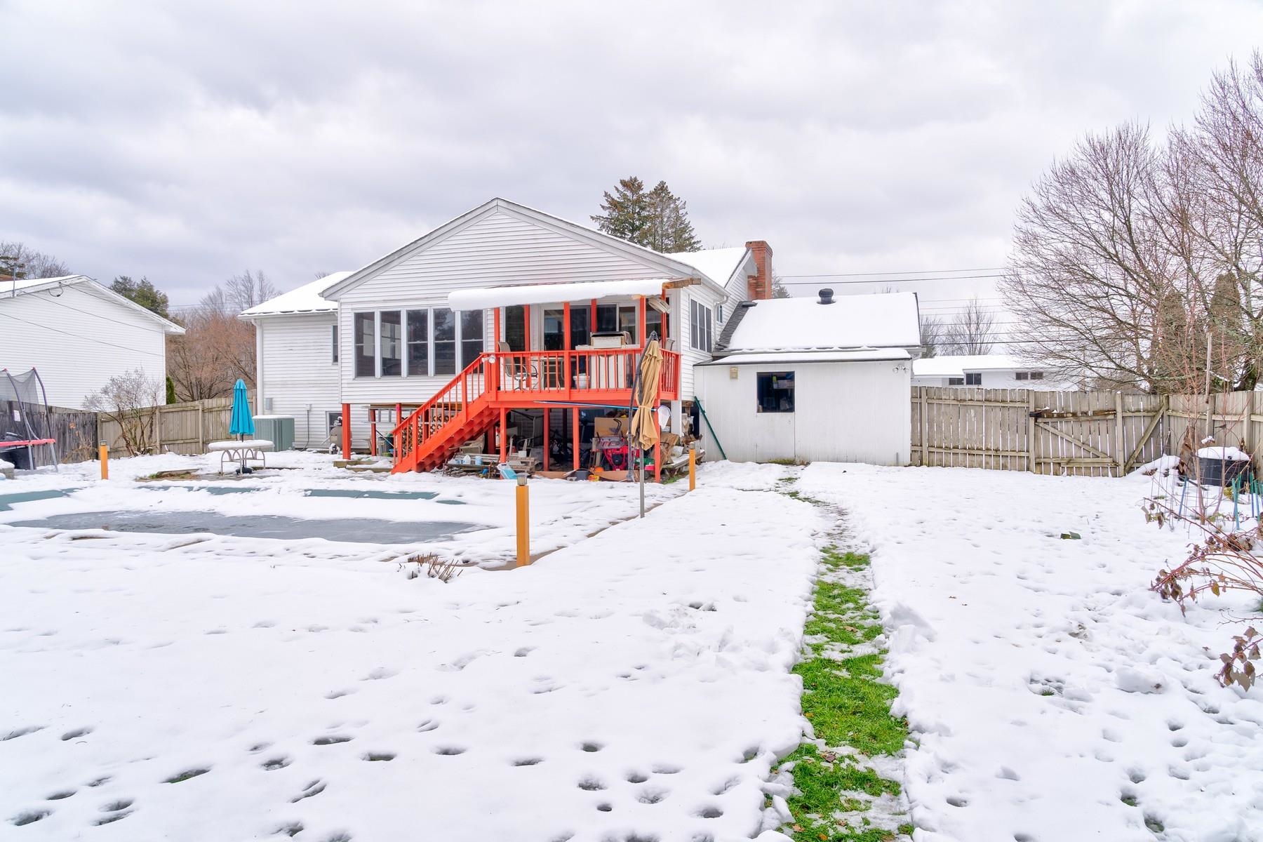 97 North St Extension Rutland, VT 05701 - Photo 31 of 34