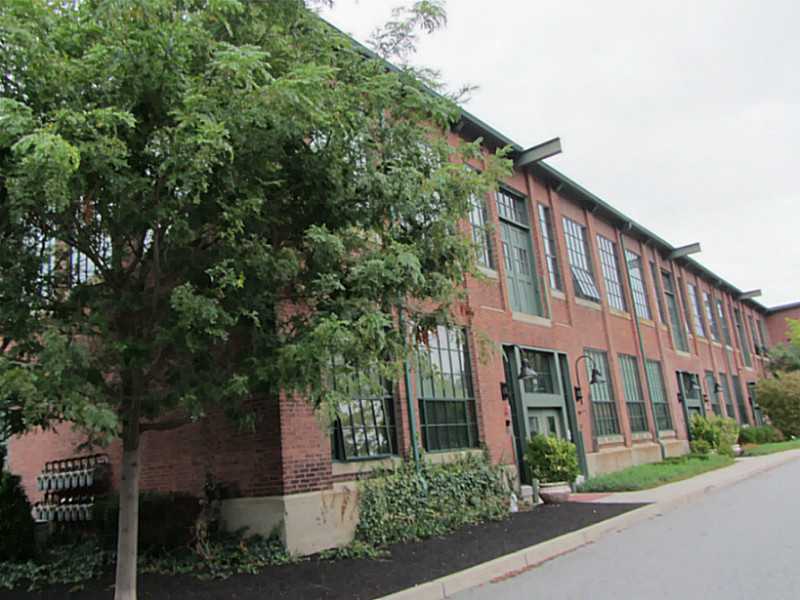 180 Allen Street, Unit 105 Woonsocket, RI 02895 - Photo 2 of 25 Exterior Front.