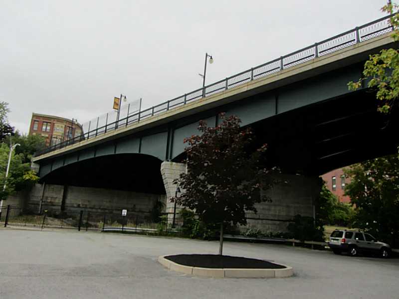 180 Allen Street, Unit 105 Woonsocket, RI 02895 - Photo 21 of 25 Parking Lot/Garage.