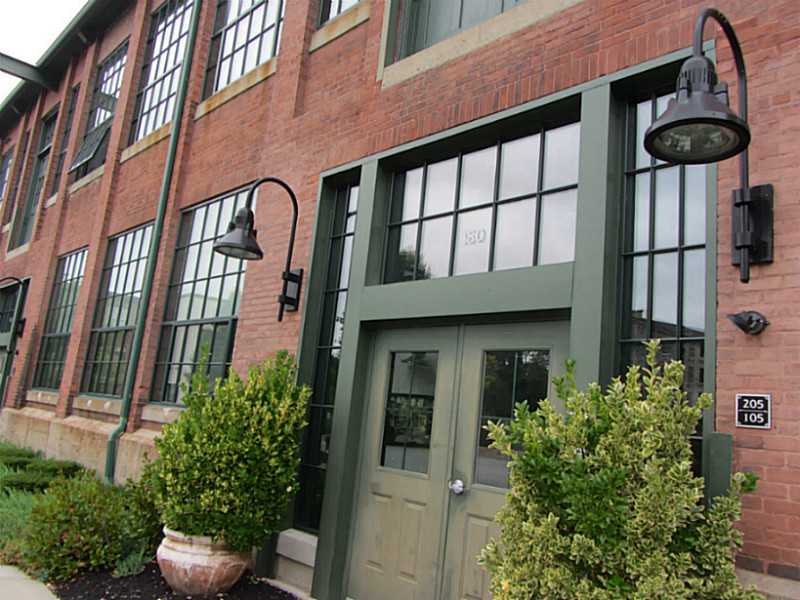 180 Allen Street, Unit 105 Woonsocket, RI 02895 - Photo 25 of 25 Exterior Front.