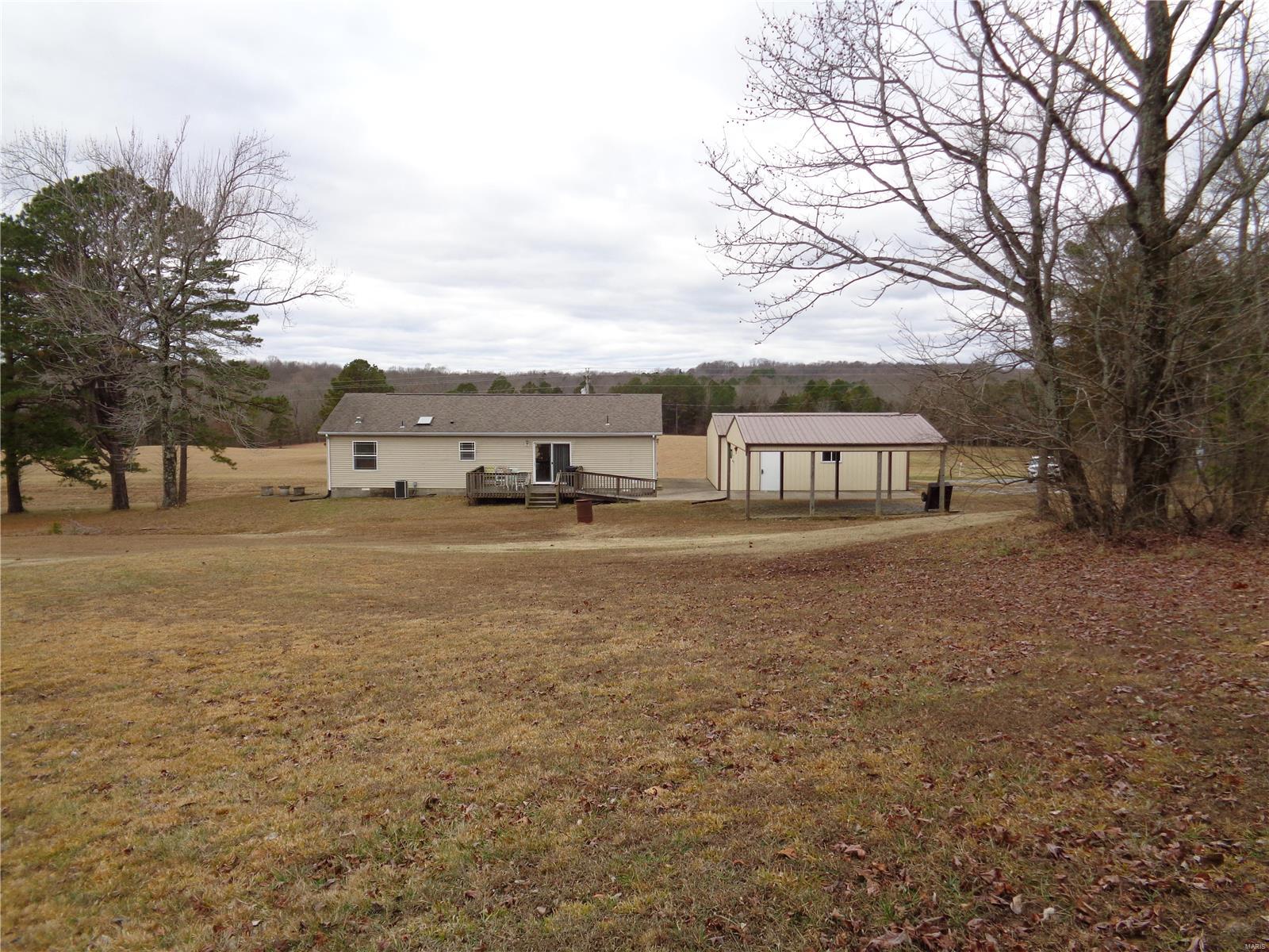 140 Ozark Road Eddyville, IL 62928 - Photo 2 of 19 Gallery Image 2