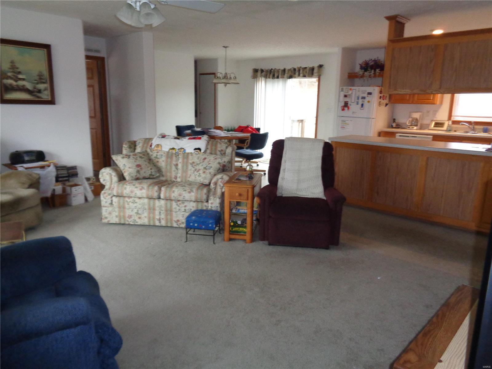 140 Ozark Road Eddyville, IL 62928 - Photo 11 of 19 Gallery Image 11