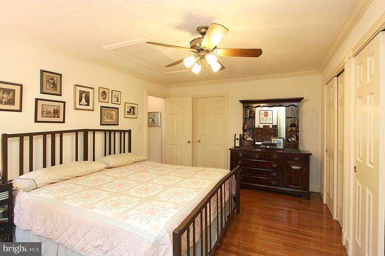 11633 Quail Ridge Court Reston, VA 20194 - Photo 18 of 30 Bedroom (Master)