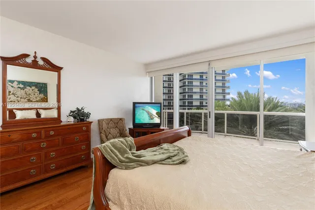 $10,800 | 9601 Collins Avenue, Unit 507, Bal Harbour, FL 33154