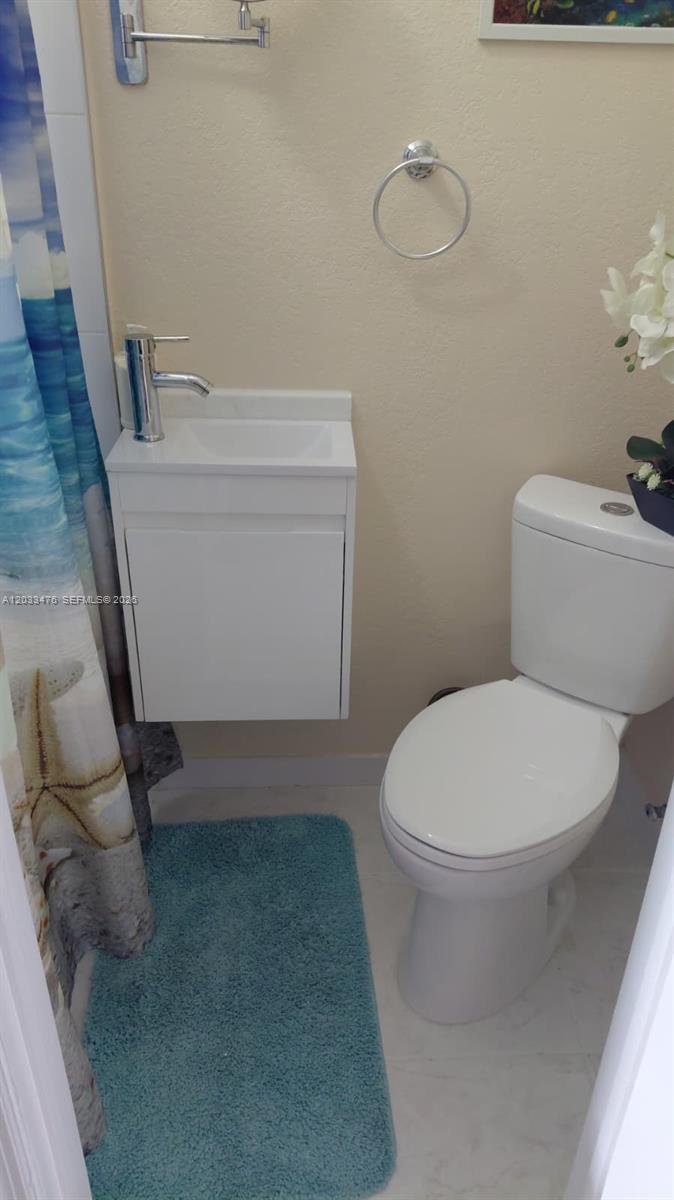 507 West 68th Street, Unit 5 Hialeah, FL 33014 - Photo 11 of 16