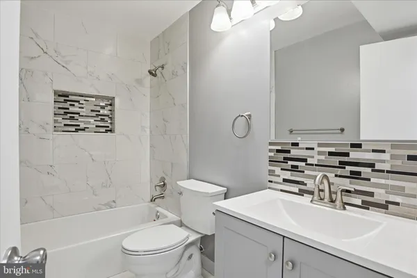 $279,900 | 14913 Cleese Court, Unit C, Silver Spring, MD 20906