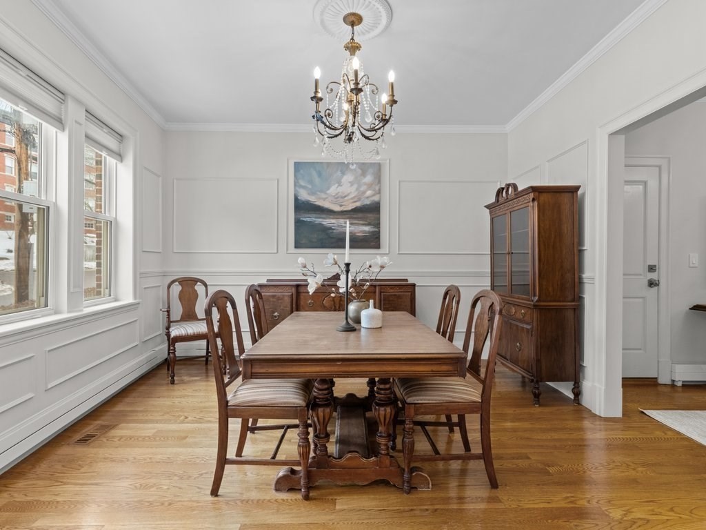 101 Winthrop Road, Unit 1 Brookline, MA 02445 - Photo 4 of 30 Gallery Image 4