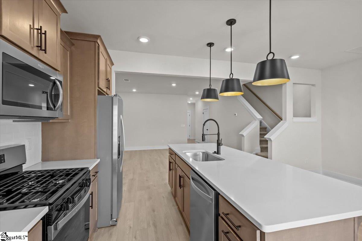 449 Hazelcote Road Greenville, SC 29611 - Photo 9 of 28 Gallery Image 9