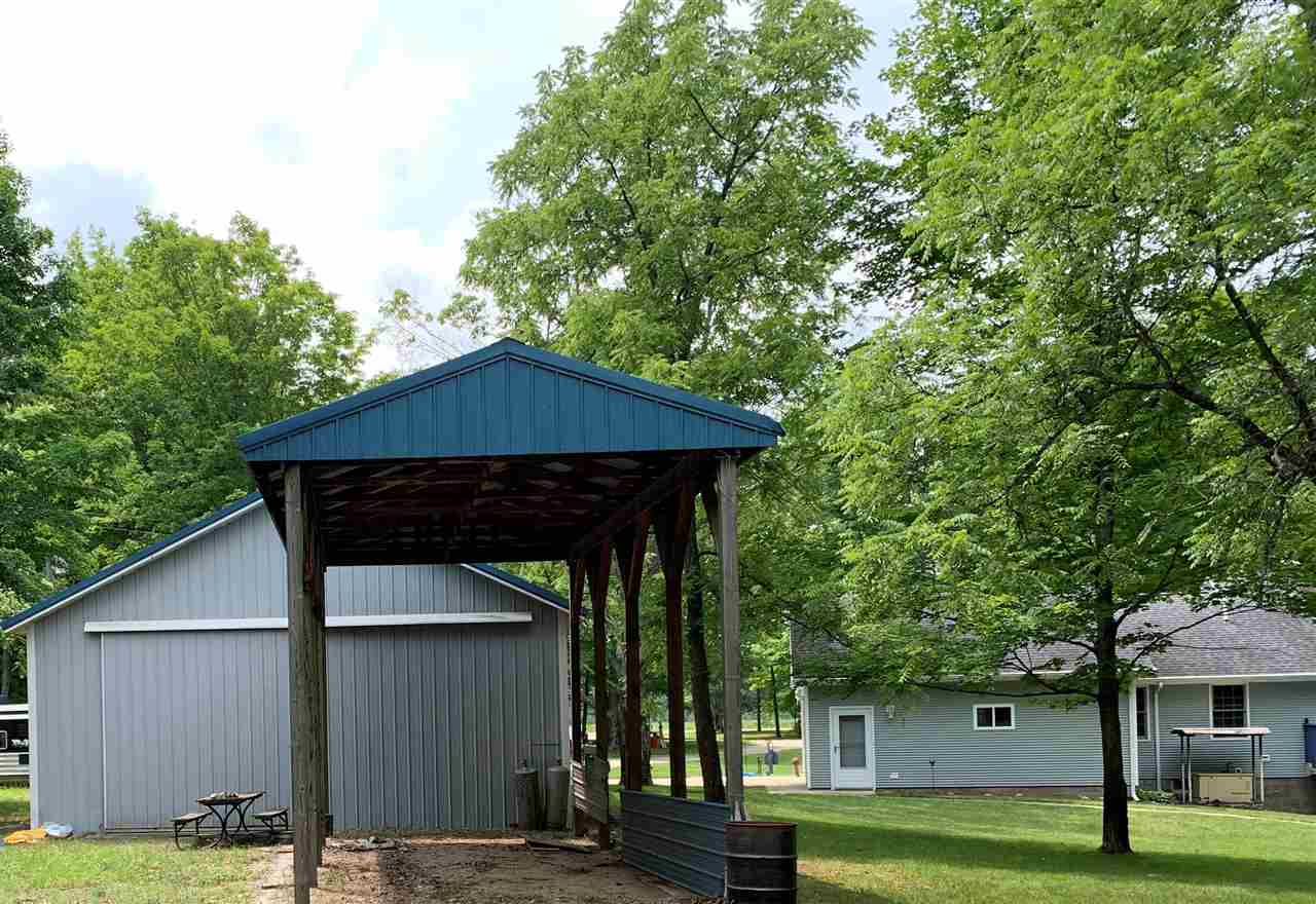 11140 Cinder Road Beulah, MI 49617 - Photo 12 of 61 1891099-11.JPG