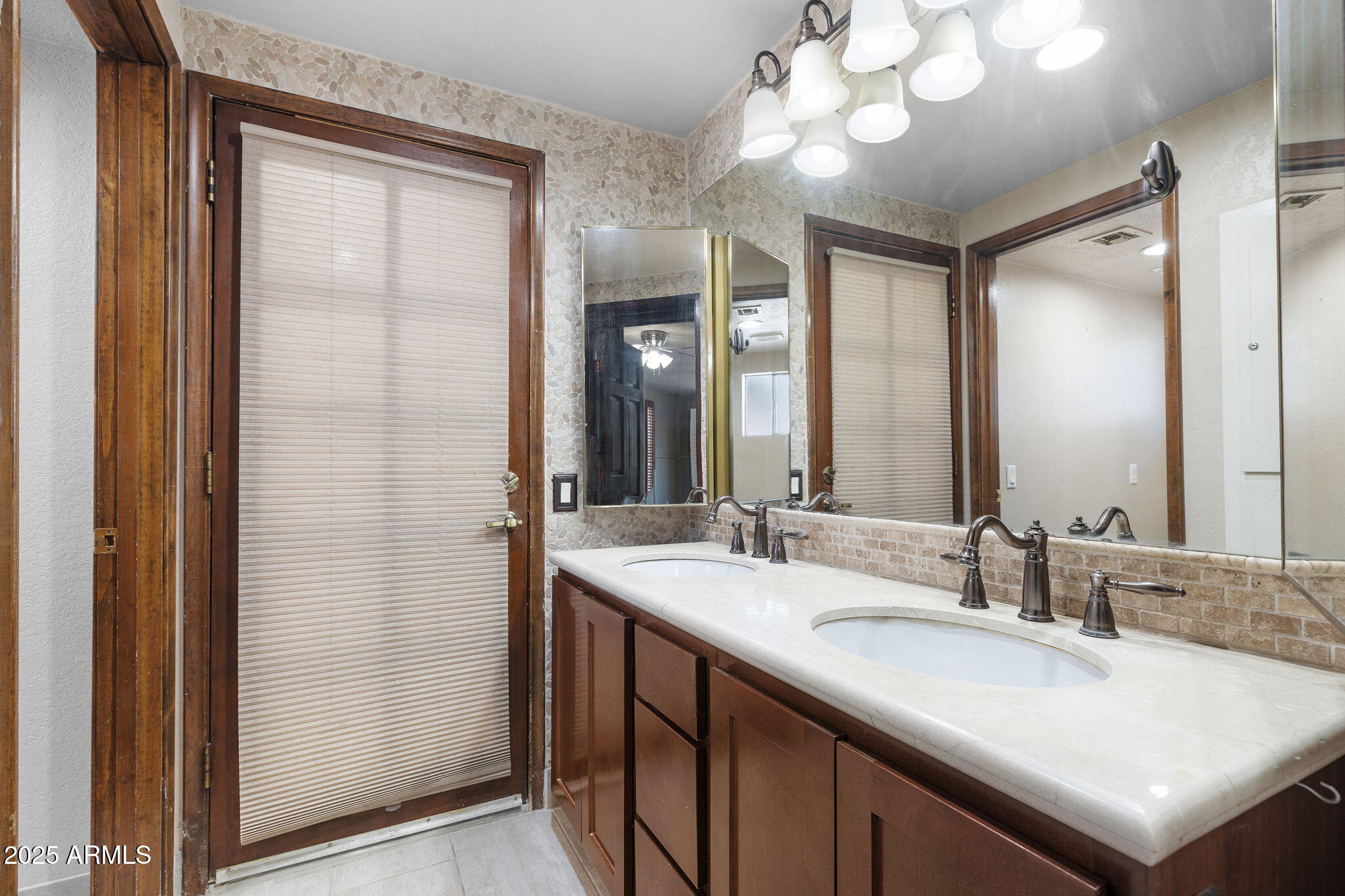 13640 East Williams Field Road Gilbert, AZ 85295 - Photo 26 of 31 026___13640 E Williams Field