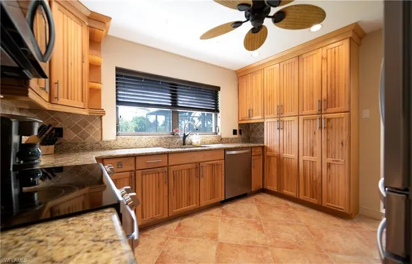 $699,000 | 427 Torrey Pines Point, Naples, FL 34113