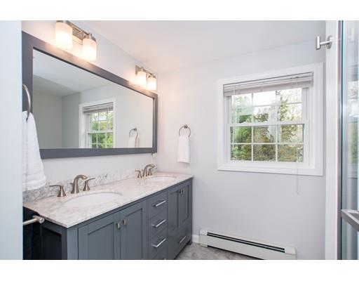 188 Westboro Road Upton, MA 01568 - Photo 16 of 37