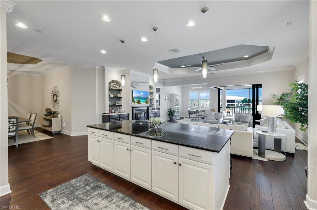 9684 Montelanico Loop, Unit 204 Naples, FL 34119 - Photo 14 of 47