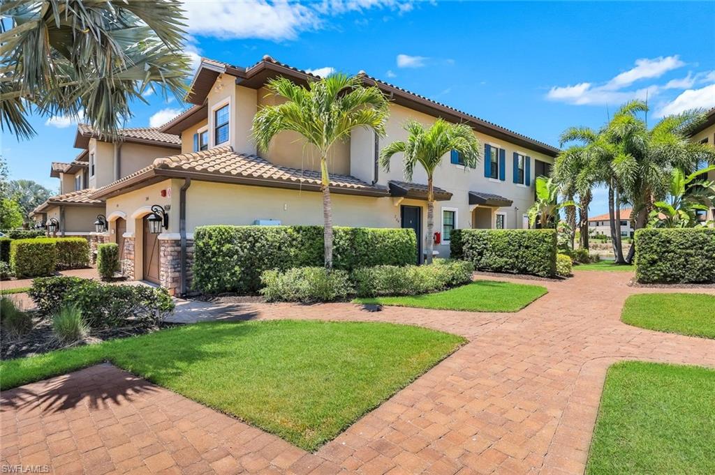 9684 Montelanico Loop, Unit 204 Naples, FL 34119 - Photo 3 of 47