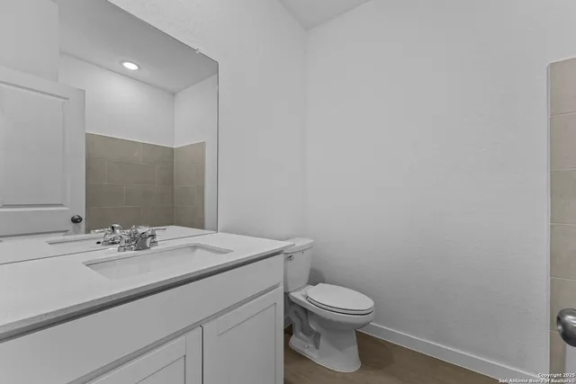 $296,999 | 2123 Artemis Drive, Portland, TX 78374