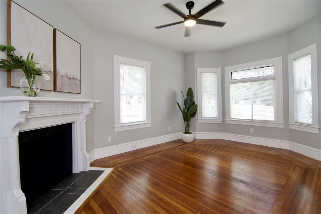 43 Princeton Street Springfield, MA 01109 - Photo 23 of 41