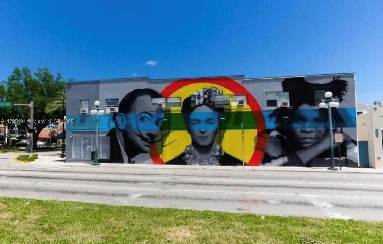 140 South Dixie Highway, Unit 921 Hollywood, FL 33020 - Photo 21 of 30 a view of swimming pool with a sitting area