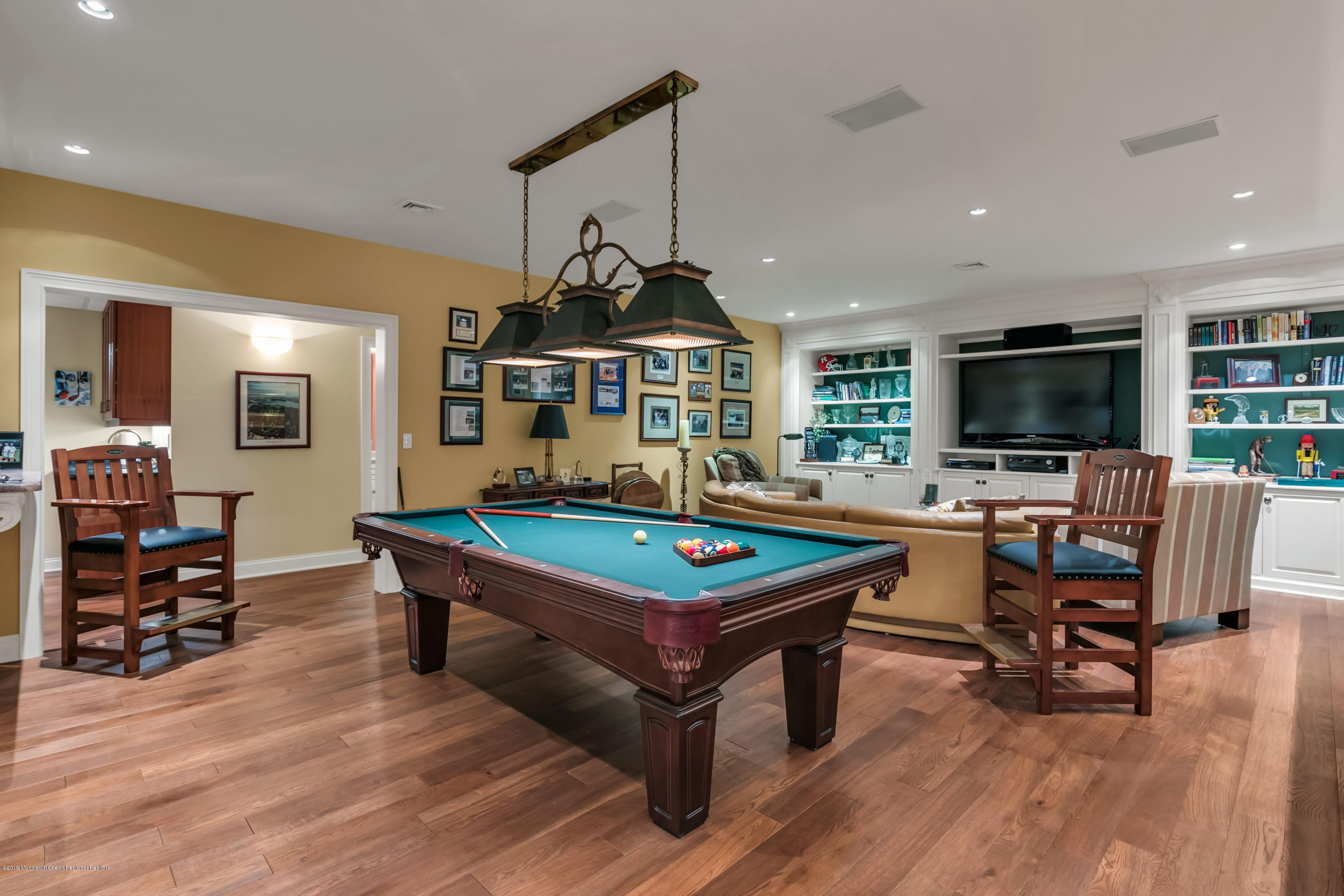 632 Oceanview Road Brielle, NJ 08730 - Photo 30 of 71 9ft ceiling Recreation Room