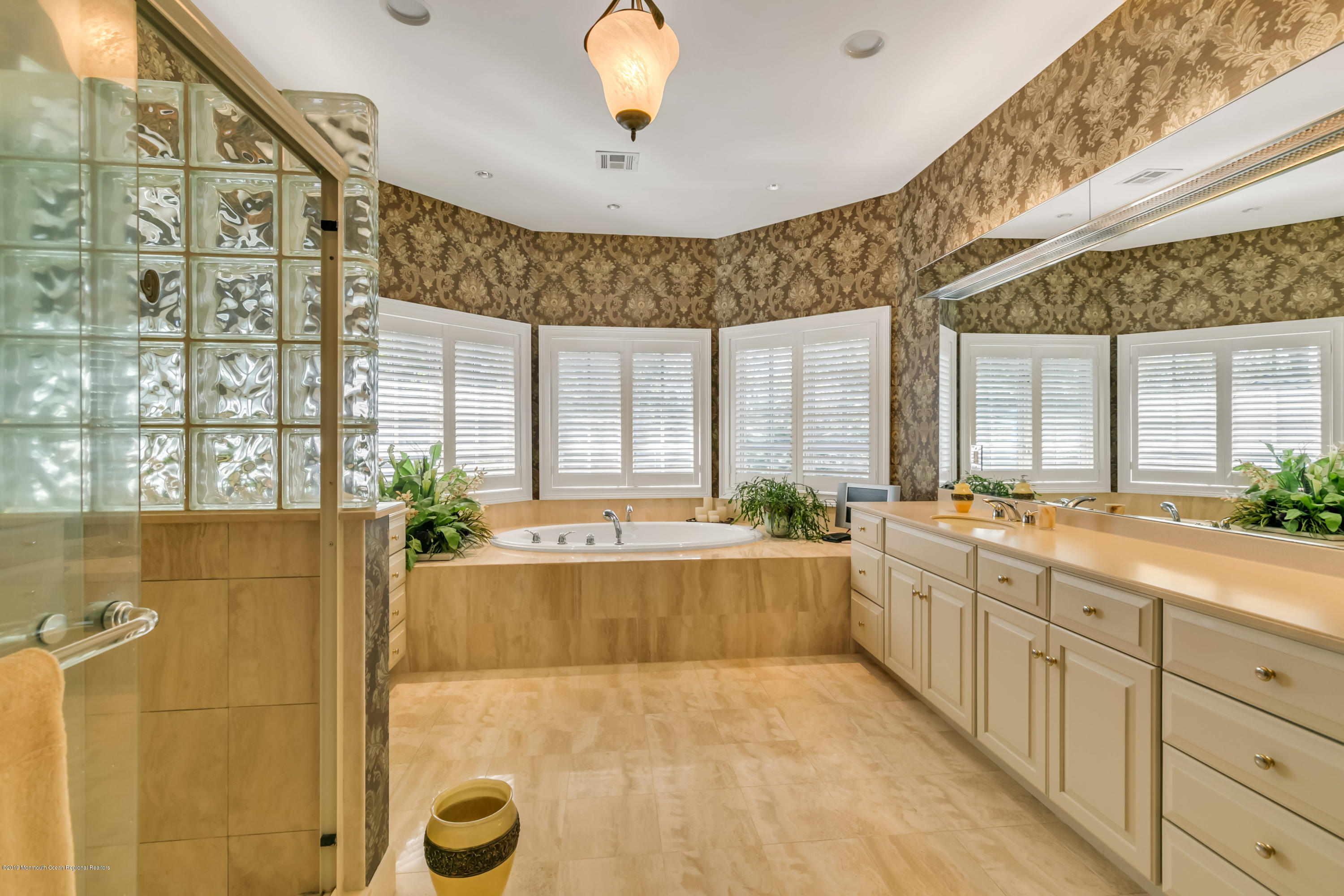 632 Oceanview Road Brielle, NJ 08730 - Photo 35 of 71 Master Bath