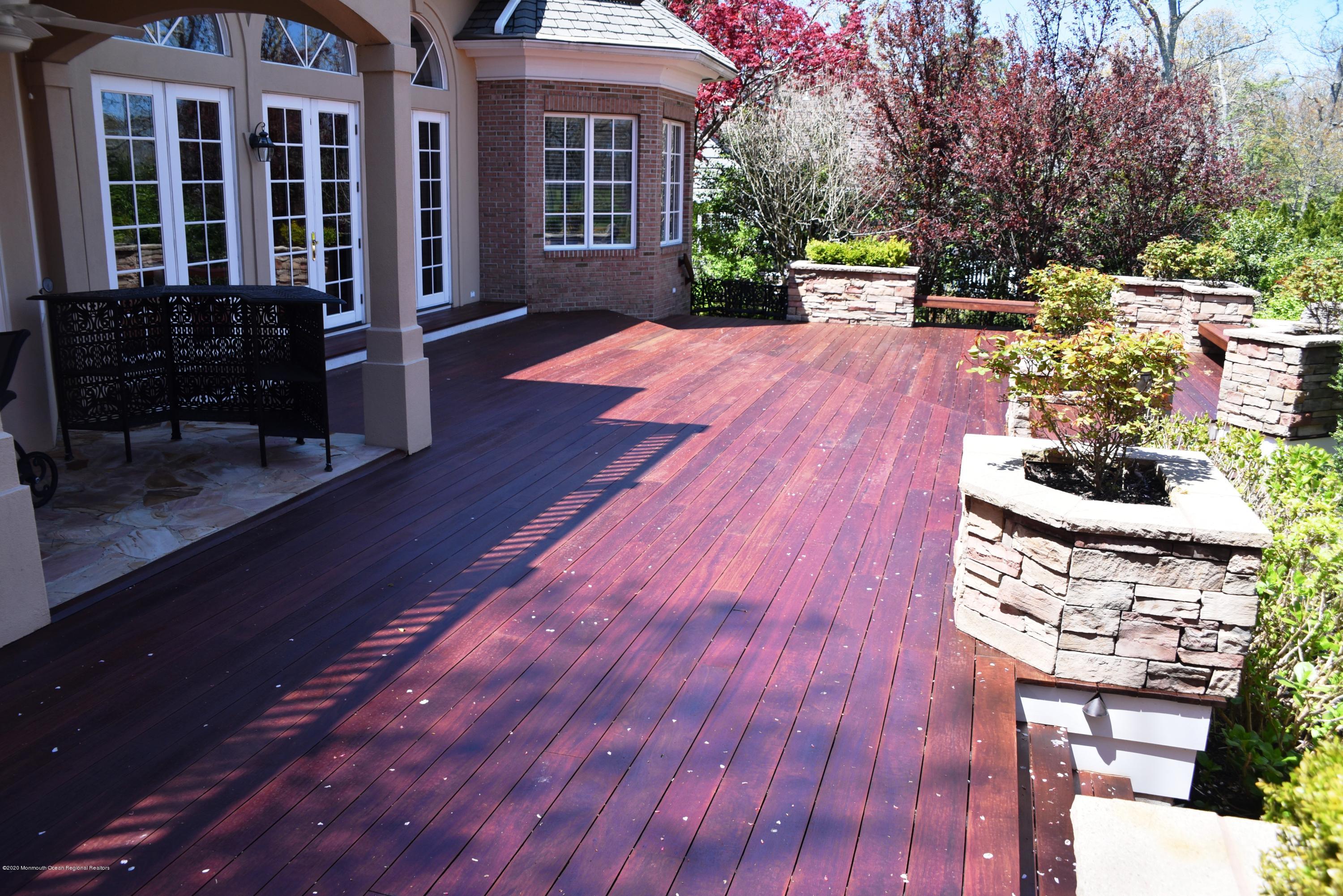 632 Oceanview Road Brielle, NJ 08730 - Photo 53 of 71 Ipe Deck