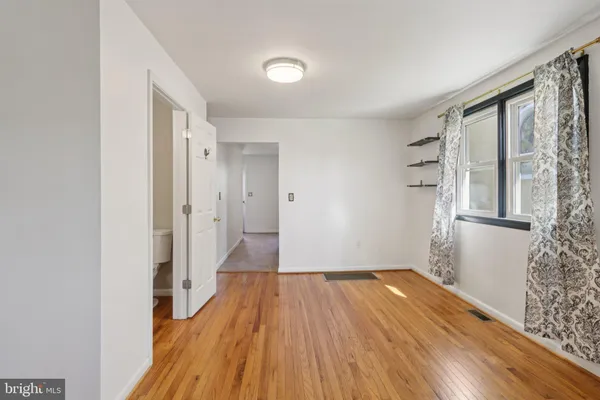 $399,900 | 207 Amelia Street, Mont Clare, PA 19453