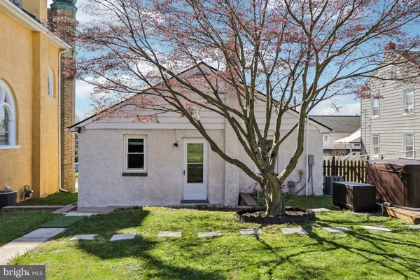 $399,900 | 207 Amelia Street, Mont Clare, PA 19453