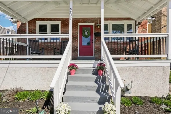 $399,900 | 207 Amelia Street, Mont Clare, PA 19453