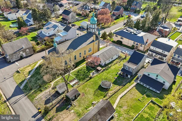 $399,900 | 207 Amelia Street, Mont Clare, PA 19453