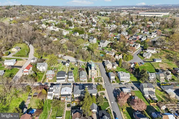 $399,900 | 207 Amelia Street, Mont Clare, PA 19453