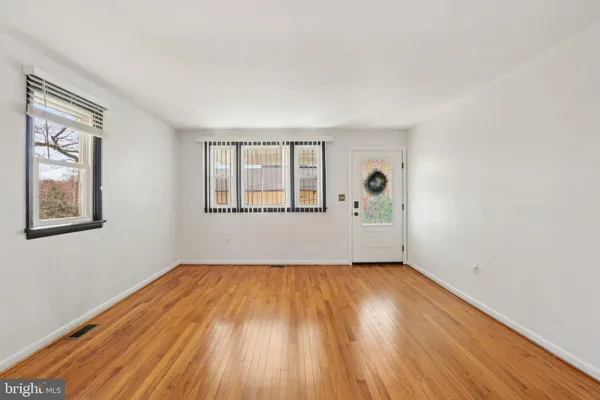 $399,900 | 207 Amelia Street, Mont Clare, PA 19453