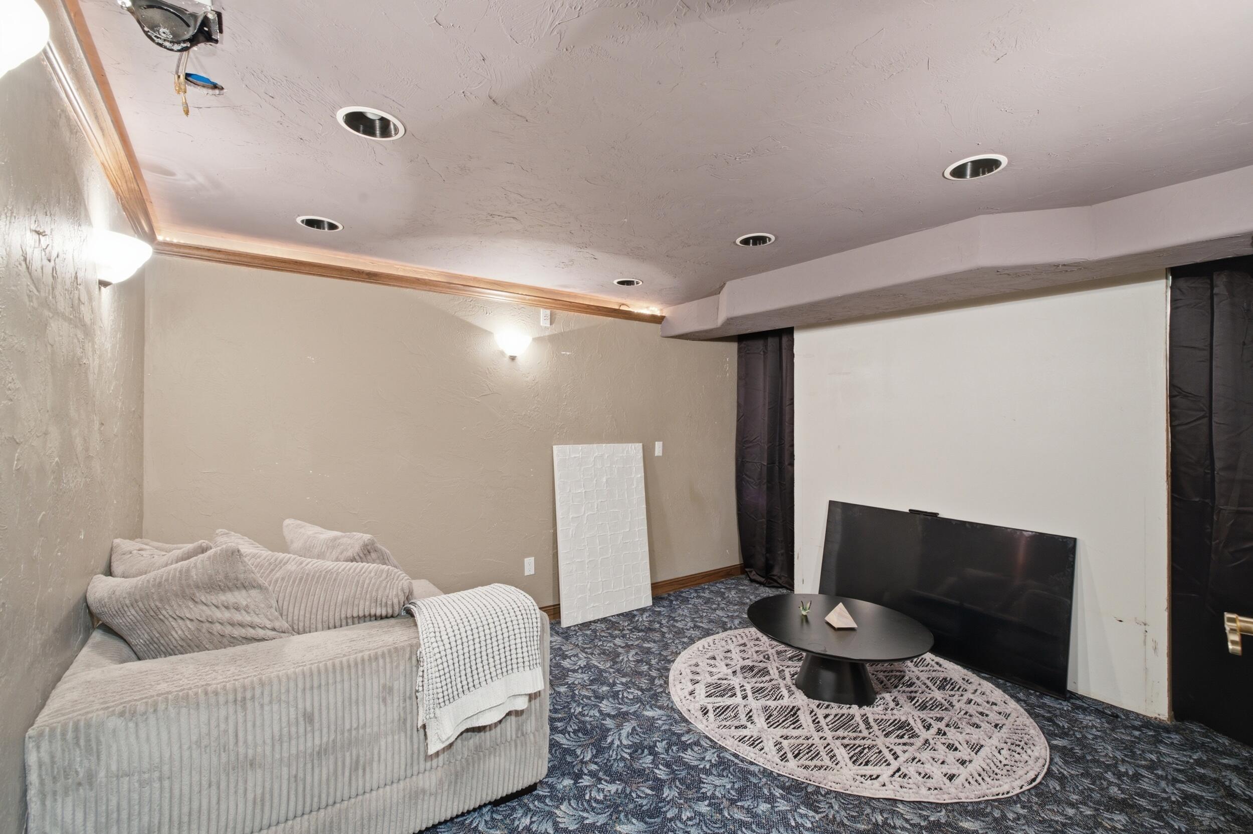 1145 Edgewood Road Kewaskum, WI 53040 - Photo 19 of 33 Fam Rm-Theater Rm