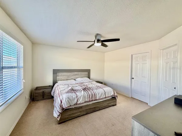 $2,400 | 9044 Aspen Hollow Place, Unit 9044, Riverview, FL 33578