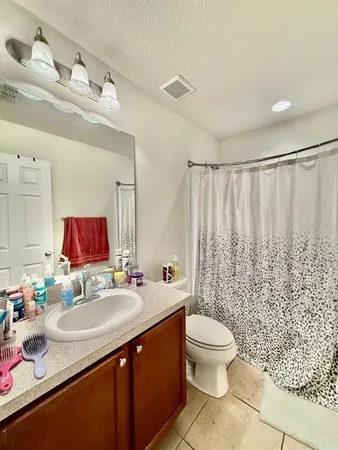 $2,400 | 9044 Aspen Hollow Place, Unit 9044, Riverview, FL 33578
