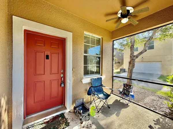 $2,400 | 9044 Aspen Hollow Place, Unit 9044, Riverview, FL 33578