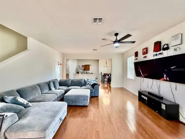 $2,400 | 9044 Aspen Hollow Place, Unit 9044, Riverview, FL 33578