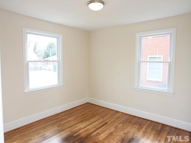 110 Lincoln Court Raleigh, NC 27610 - Photo 12 of 25 Gallery Image 12