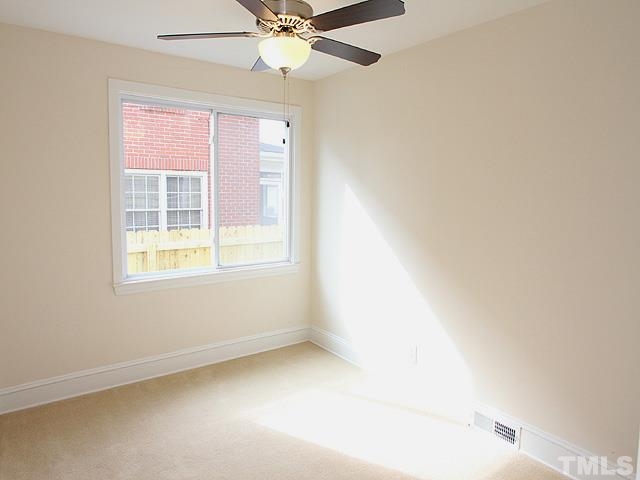110 Lincoln Court Raleigh, NC 27610 - Photo 13 of 25 Gallery Image 13