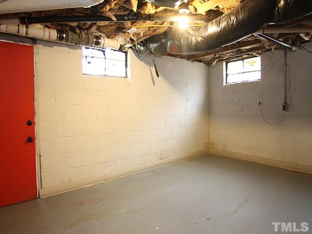 110 Lincoln Court Raleigh, NC 27610 - Photo 22 of 25 Gallery Image 22