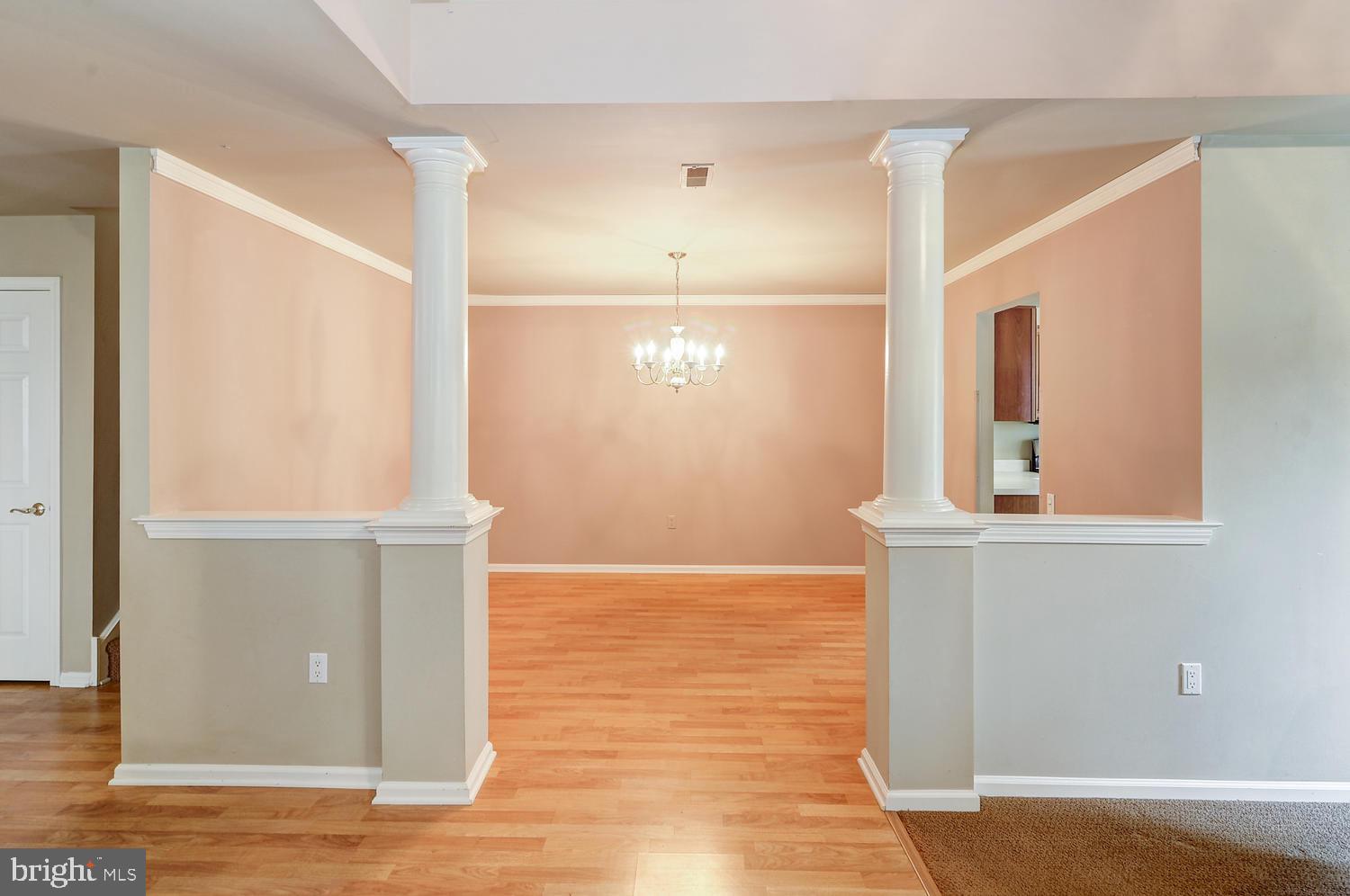 32 Pizzullo Road Hamilton, NJ 08690 - Photo 9 of 30 DiningRoom
