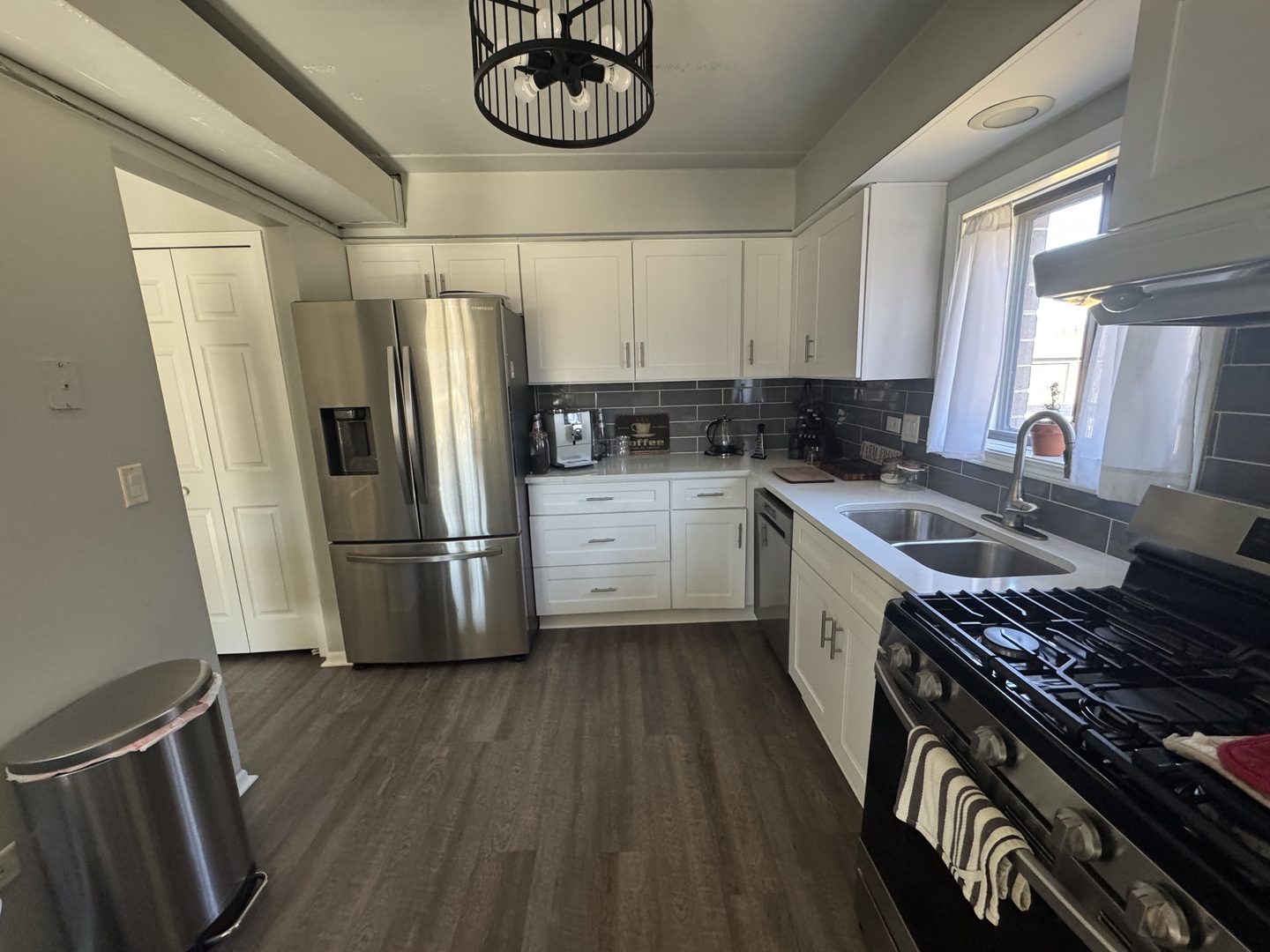 1233 Chalet Road, Unit 100 Naperville, IL 60563 - Photo 4 of 13