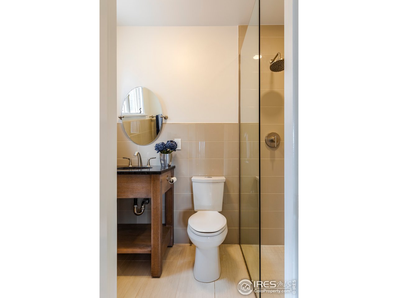733 13th Street Boulder, CO 80302 - Photo 26 of 37 a bathroom with a toilet and a sink